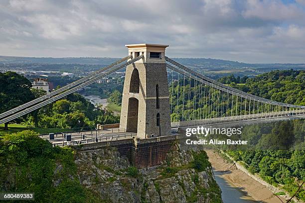 aerial view of iconic clifton suspension bridge - bristol stock-fotos und bilder