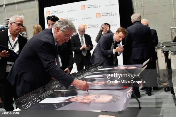 Honoree Robert De Niro backstage during the 44th Chaplin Award Gala at David H. Koch Theater at Lincoln Center on May 8, 2017 in New York City.