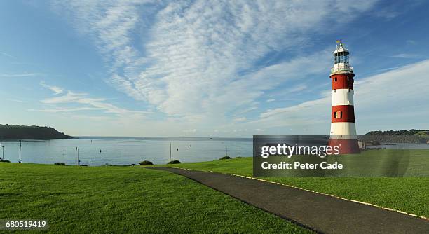 smeatons tower lighthouse on plymouth hoe - plymouth stockfoto's en -beelden