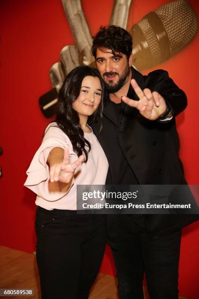 The winner of La Voz Kids third edition Rocio Aguilar and coach Antonio Orozco are seen during the winner photo session on May 8, 2017 in Madrid,...