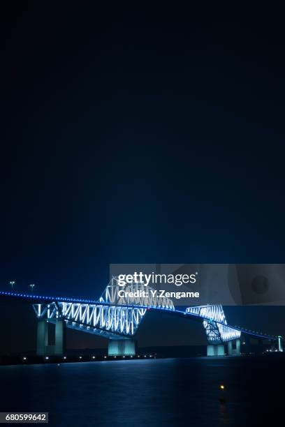 tokyo gate bridge - 橋 stock pictures, royalty-free photos & images