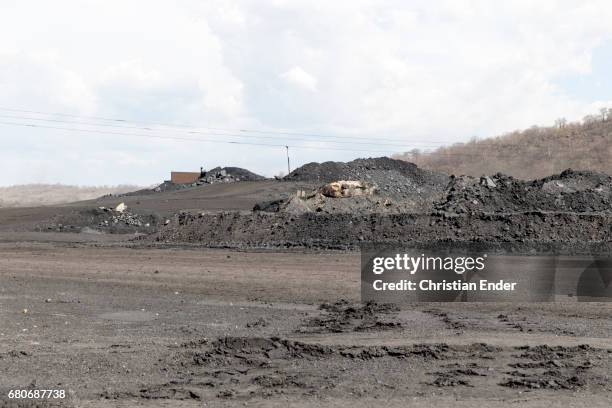 516 Zimbabwe Mining Stock Photos, High-Res Pictures, and Images - Getty
