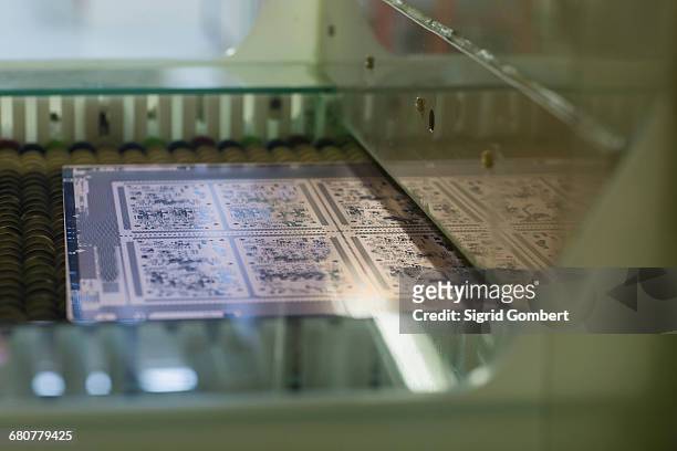 close-up of circuit board in industry, hanover, lower saxony, germany - newtechnology fotografías e imágenes de stock