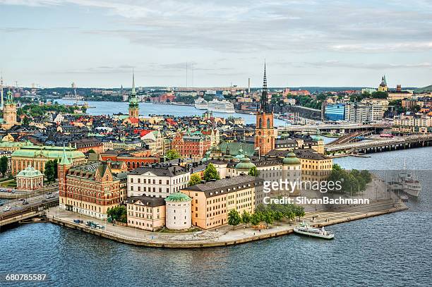 city skyline, stockholm, sweden - stockholm skyline stock pictures, royalty-free photos & images