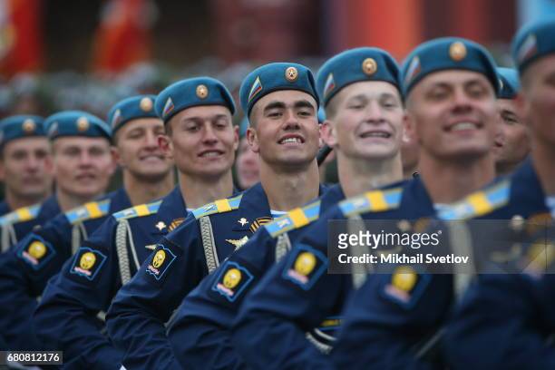 Russian paratroopers during the Victory Day military parade to celebrate the 72nd anniversary of the victory in WWII, at Red Square on May 2017 in...
