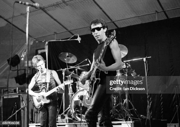 Andy Summers and Henry Padovani of rock group The Police performing on stage at the Mont-de-Marsan Festival, 5th August 1977.