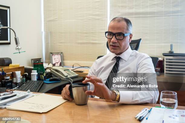 Hamdan Doctor 118 Facs= Stock Photos, High-Res Pictures, and Images - Getty Images