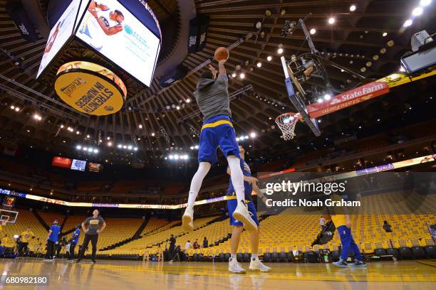 James Michael McAdoo of the Golden State Warriors warms up before Game Two the Western Conference Semifinals against the Utah Jazz during the 2017...