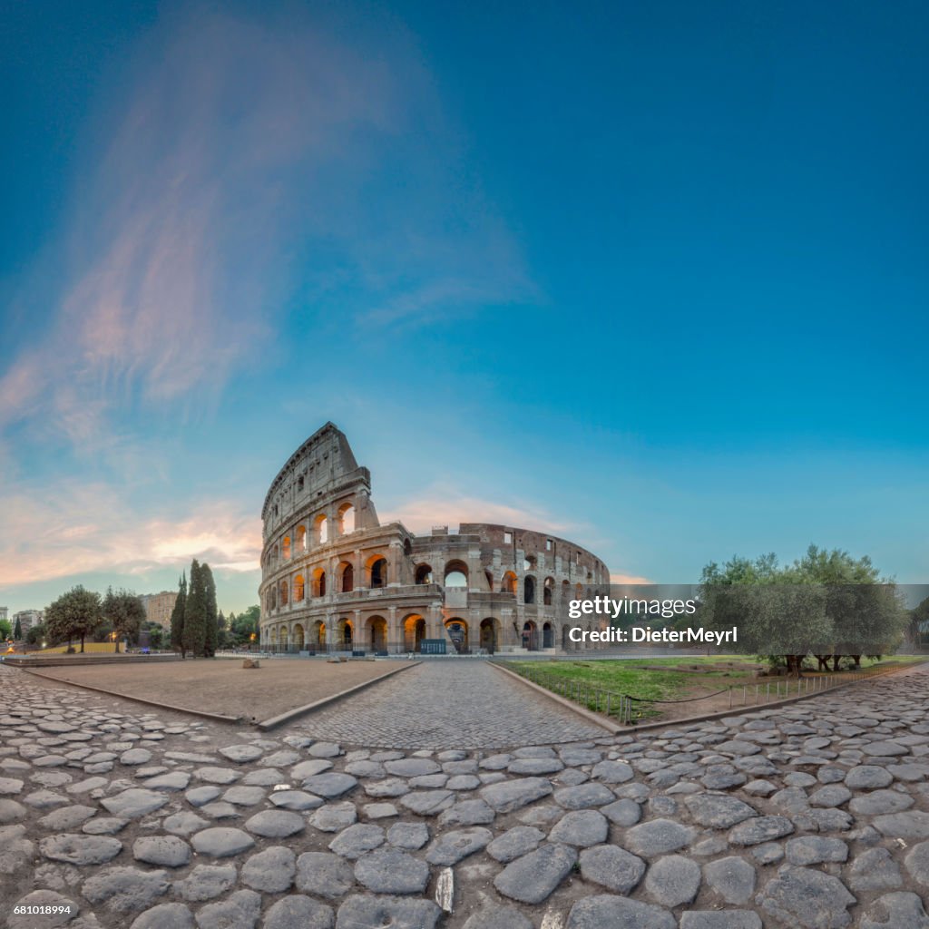 Alba al Colosseo, Roma, Italia - XXL Panorama