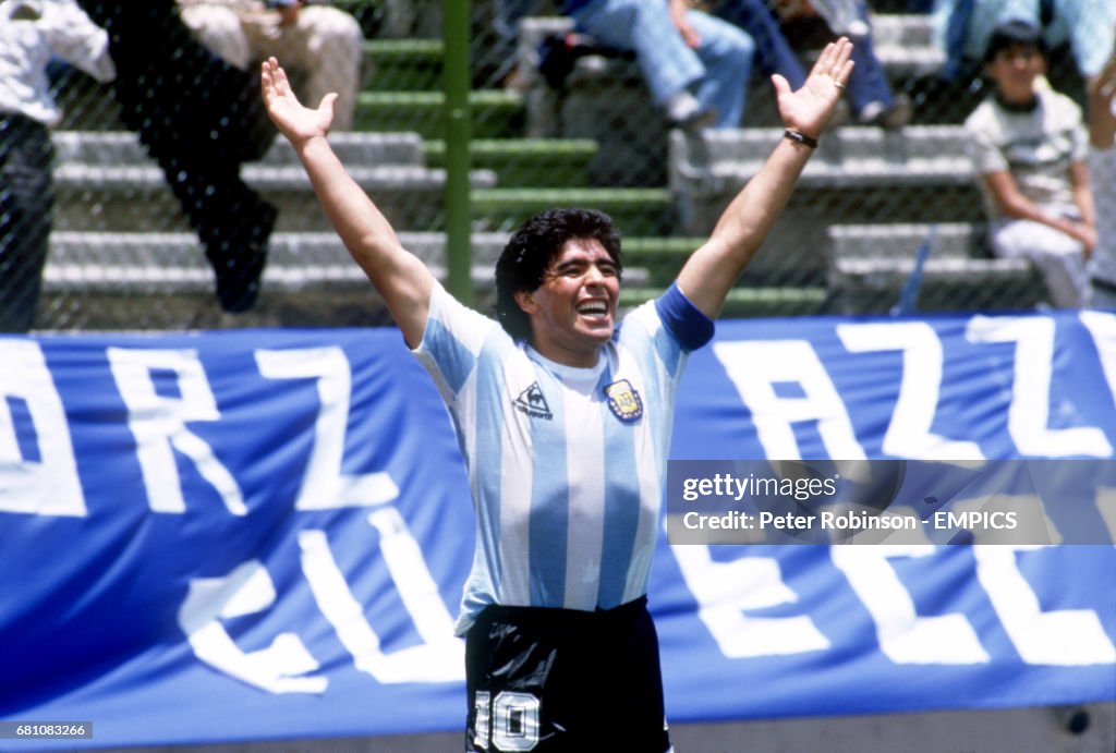 Soccer - World Cup Mexico 86 - Group A - Argentina v Italy