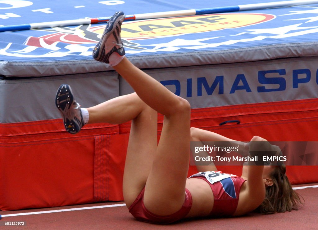 Athletics - IAAF World Athletics Championships - Paris 2003 - Women's High Jump Final