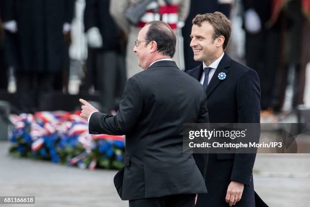 French President Francois Hollande and the new French President, former Leader of the political movement that he founded 'En Marche !' Emmanuel...