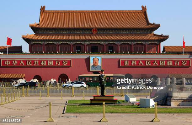 tiananmen gate, beijing, china - 北京 stockfoto's en -beelden