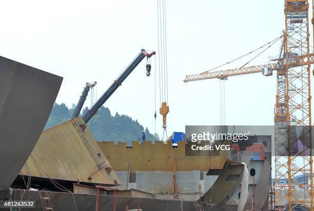 The Titanic replica is under construction on May 9, 2017 in Suining, Sichuan Province of China. The full-size replica of sunken cruise ship Titanic...