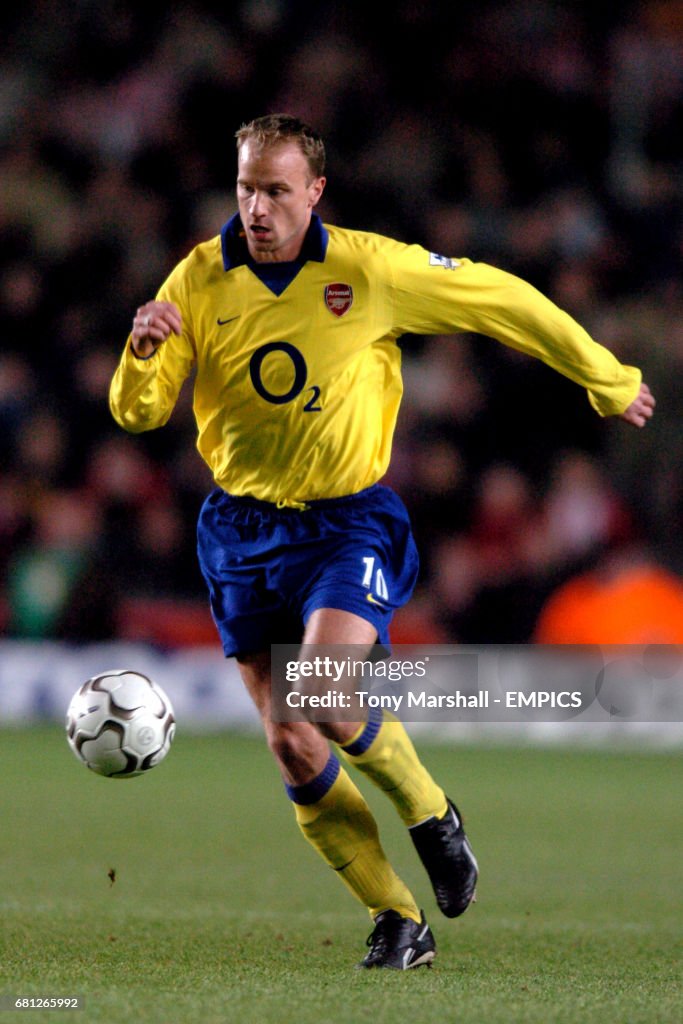 Soccer - FA Barclaycard Premiership - Southampton v Arsenal