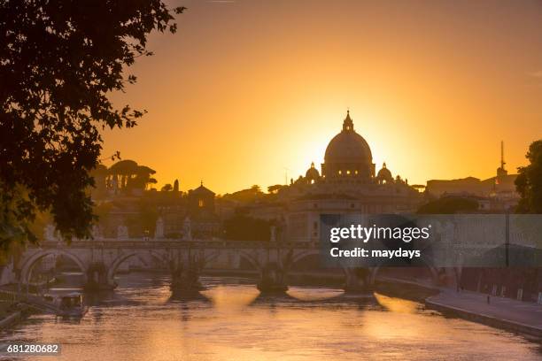 rome, st. peter cathedral - cattolicesimo - fotografias e filmes do acervo