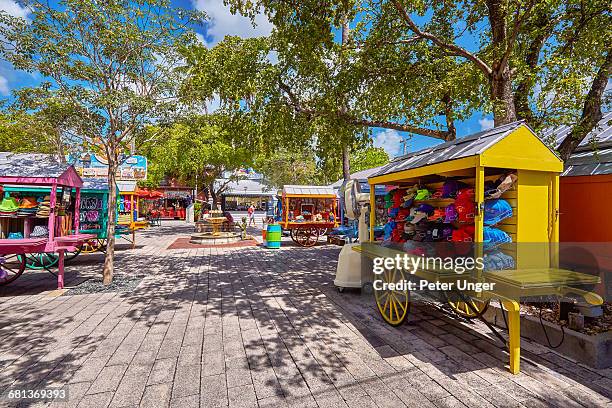 mallory square souvenir kiosks, key west - snackbar stock pictures, royalty-free photos & images