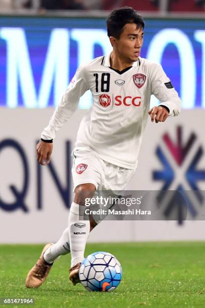 Chanathip Songkrasin of Muangthong United in action during the AFC Champions League Group E match between Kashima Antlers and Muangthong United at...