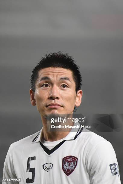 Naoaki Aoyama of Muangthong United looks on after the AFC Champions League Group E match between Kashima Antlers and Muangthong United at Kashima...