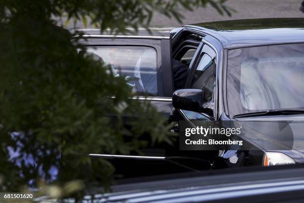 Sergei Lavrov, Russia's foreign minister, exits a vehicle as he arrives for a meeting with U.S. President Donald Trump, not pictured, near the West...