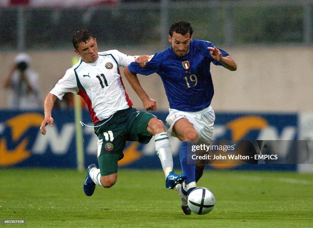 Soccer - UEFA European Championship 2004 - Group C - Italy v Bulgaria