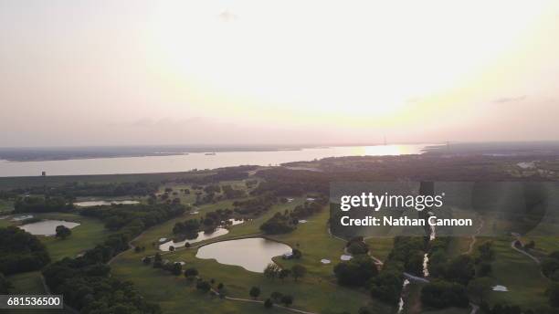 areal view of texas landscape - grapevine foto e immagini stock