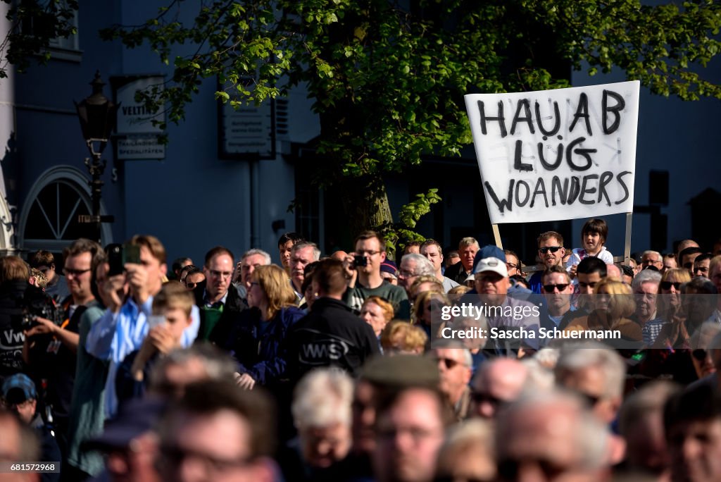 Angela Merkel Campaigns For The CDU In North Rhine-Westphalia State Elections
