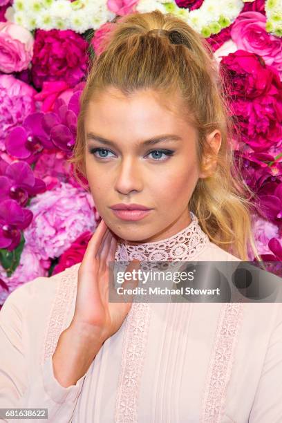 Victorias Secret Angels Josephine Skriver Stella Maxwell Celebrate