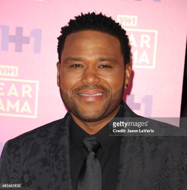 Actor Anthony Anderson attends VH1's 2nd annual "Dear Mama: An Event to Honor Moms" on May 6, 2017 in Pasadena, California.