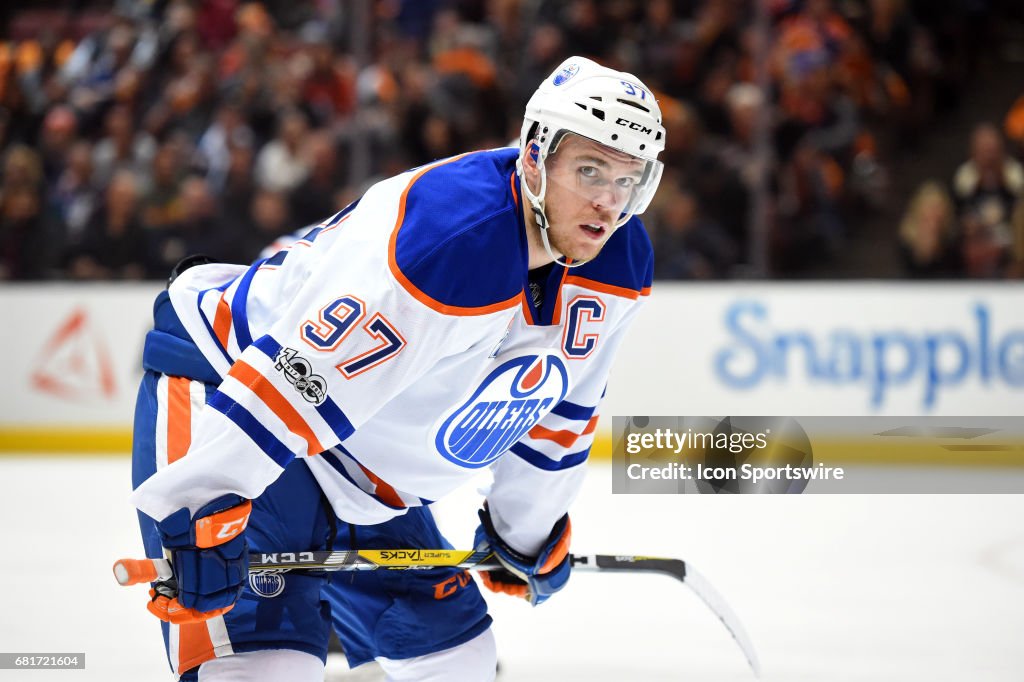 NHL: MAY 10 2nd Round Game 7 - Oilers at Ducks