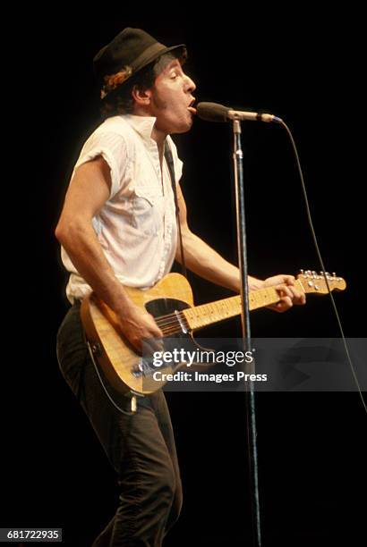 Springsteen 1980 Springsteen 1980 Photos and Premium High Res Pictures - Getty Images