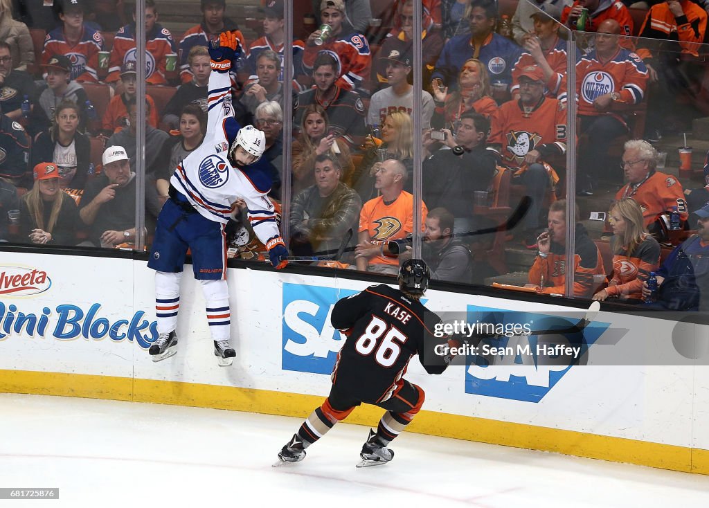 Edmonton Oilers v Anaheim Ducks - Game Seven