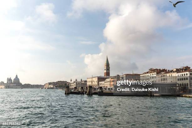 scenery of venice - ヨーロッパ fotografías e imágenes de stock