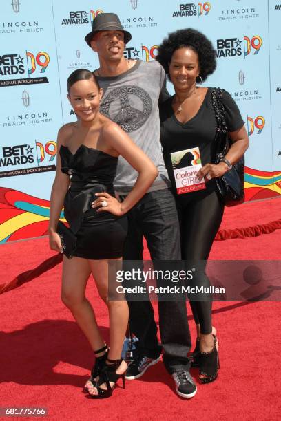 Doug Christie, Guest and Guest attend 2009 BET Awards - Red Carpet at The Shrine Auditorium on June 28, 2009 in Los Angeles, California.