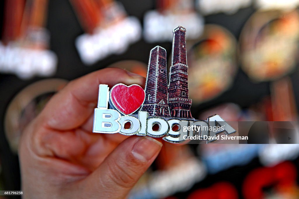 Views and people of Bologna