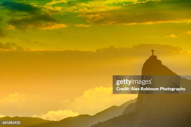 rio de janeiro - cristo corcovado fotografías e imágenes de stock