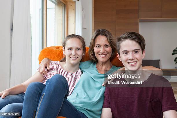 portrait of happy family at home - son daughter stock pictures, royalty-free photos & images