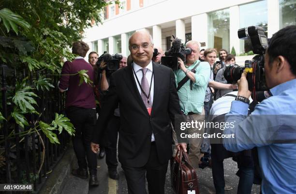 Keith Raffan Mp Labour Mp Keith Vaz Photos and Premium High Res Pictures - Getty Images