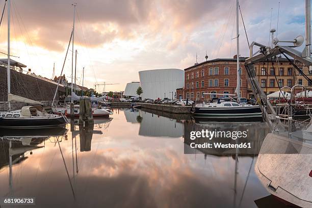 germany, mecklenburg-western pomerania, stralsund, cross-channel, harbour island and ozeanum - stralsund stock pictures, royalty-free photos & images