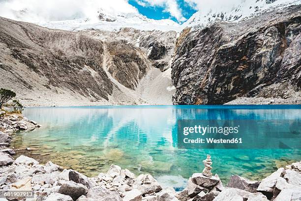 peru, cordillera blanca, huaraz, huascaran national park, laguna 69 - los andes fotografías e imágenes de stock