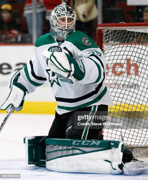 Goaltender Anders Lindback of the Dallas Stars warms up before the game against the Chicago Blackhawks at the United Center on November 16, 2014 in...