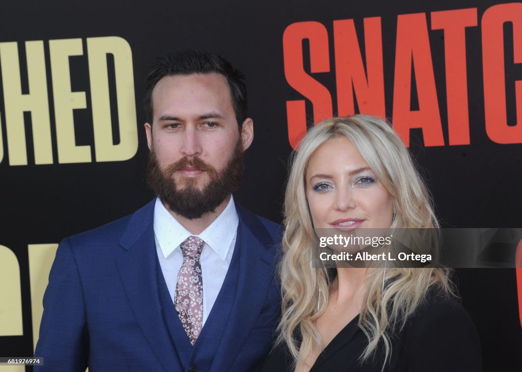 Premiere Of 20th Century Fox's "Snatched" - Arrivals