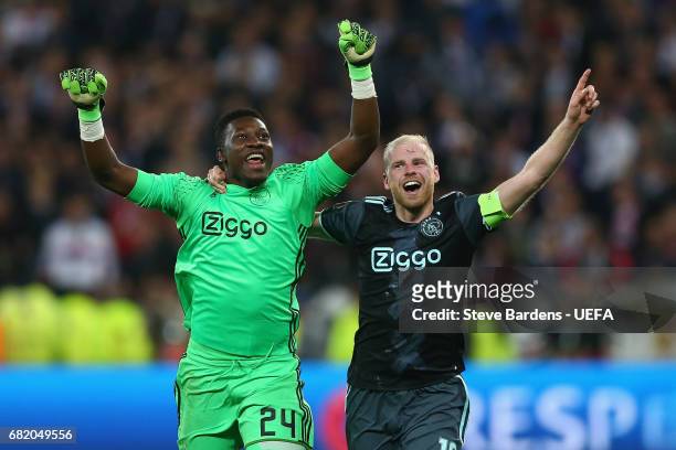 Andre Onana and Davy Klaassen of Ajax Amsterdam celebrate victory after the Uefa Europa League, semi final second leg match, between Olympique...