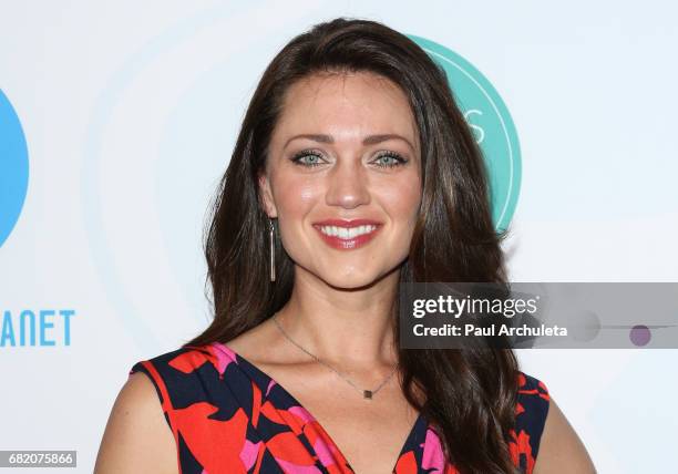 Alessia Reeves Alyssa Reeves Photos and Premium High Res Pictures - Getty Images
