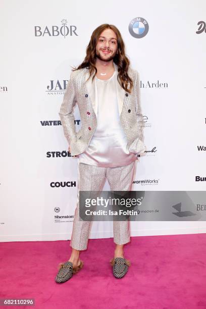 Influencer Riccardo Simonetti attends the Duftstars at Kraftwerk Mitte on May 11, 2017 in Berlin, Germany.
