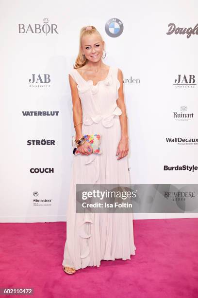 German actress Jenny Elvers attends the Duftstars at Kraftwerk Mitte on May 11, 2017 in Berlin, Germany.