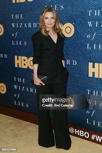 Michelle Pfeiffer attends "The Wizard Of Lies" New York Premiere at The Museum of Modern Art on May 11, 2017 in New York City.