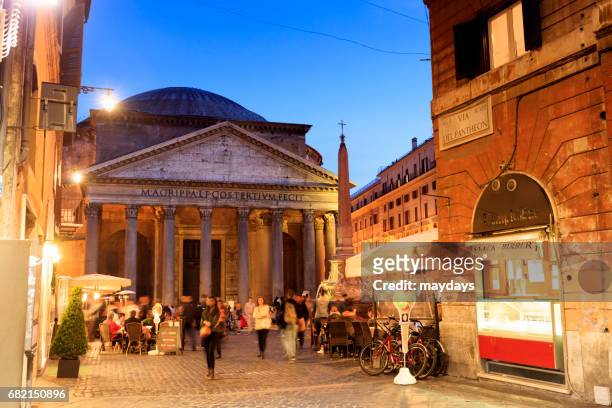 rome, pantheon - cultura italiana stock-fotos und bilder