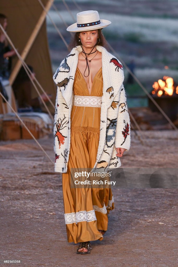 Christian Dior Cruise 2018 Runway Show