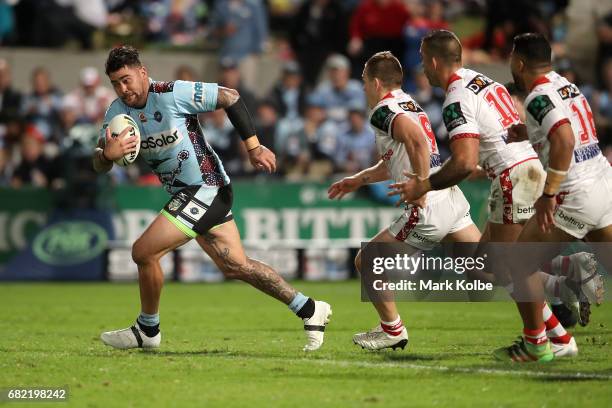 Andrew Fifita of the Sharks makes a break during the round 10 NRL match between the St George Illawarra Dragons and the Cronulla Sharks at UOW...